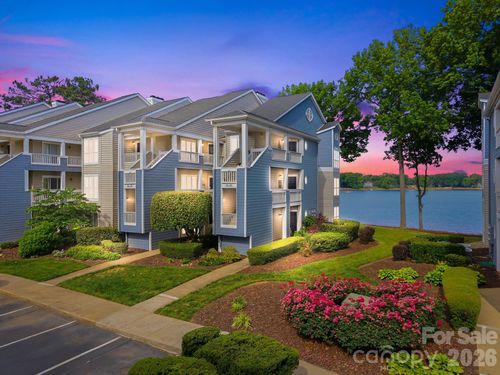 913 Southwest Dr, Davidson, NC, 28036-8923 | Card Image
