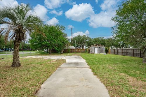 1502 Mallard Drive, Rockport, TX, 78382 | Card Image