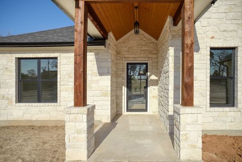 123 Lariat Ct, Bastrop, TX, 78602-5058 | Card Image