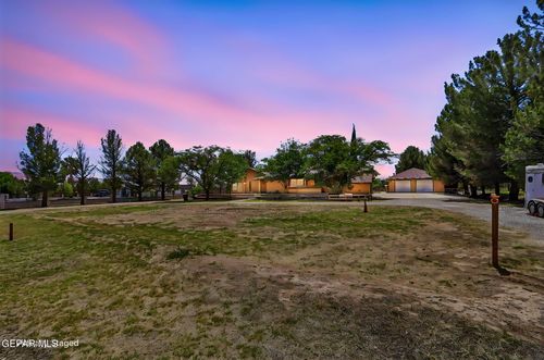 5376 Santa Teresita Drive, Sunland Park, NM, 88008 | Card Image