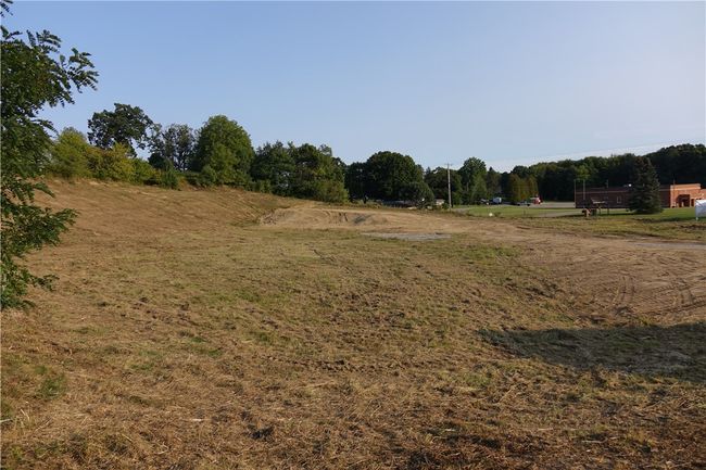 1647 N. Main St. Ext, Home with 0 bedrooms, 0 bathrooms and null parking in Center Twp - BUT PA | Image 7