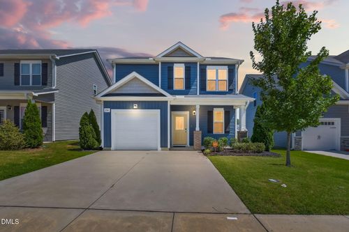 214 Sunfish St, Smithfield, NC, 27577-8984 | Card Image
