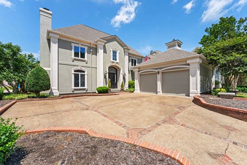 1533 Massey Manor Ln, Memphis, TN, 38120-1411 | Card Image