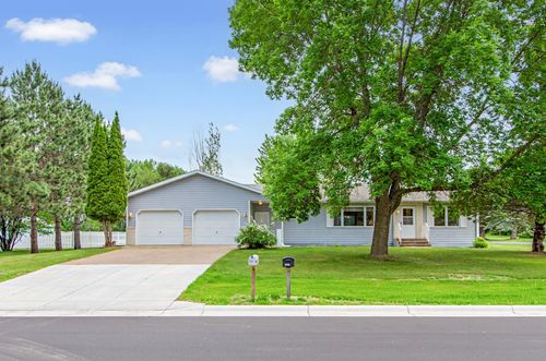 1001 Beech St, Brainerd, MN, 56401-4616 | Card Image