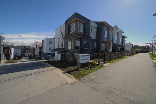 31-9652 162a St, Surrey, BC, V4N2E4 | Card Image