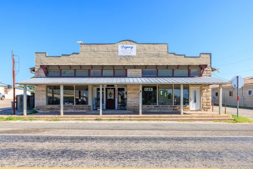 23654 W Us Highway 290, Harper, TX, 78631 | Card Image