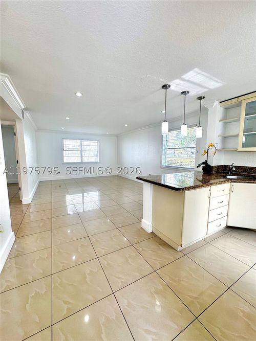 101-17255 Sw 95th Ave, Palmetto Bay, FL, 33157-4469 | Card Image