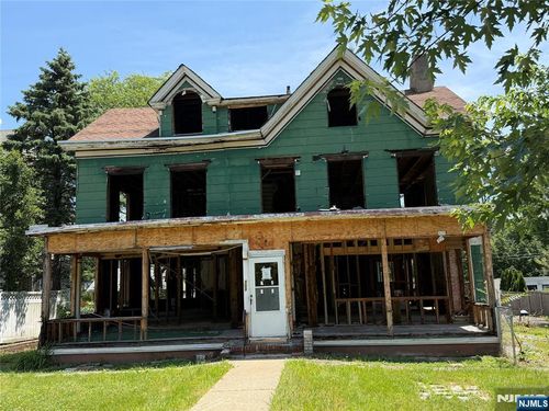 105-103-105 Orange Rd, Montclair, NJ, 07042-2135 | Card Image