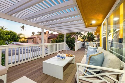7377 Eads Ave, La Jolla, CA, 92037-5035 | Card Image