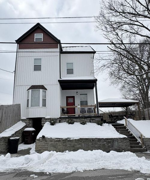 361 Bond St, Covington, KY, 41016-1511 | Card Image