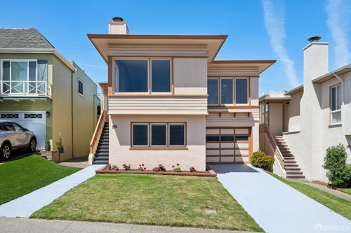 68 Oakmont Drive, Daly City, CA, 94015 | Card Image