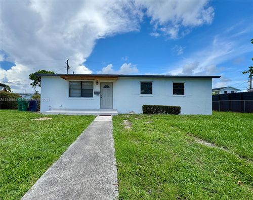 10365 Sw 149th Ter, Miami, FL, 33176-7761 | Card Image