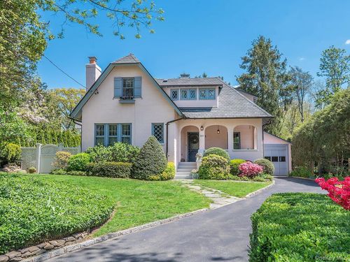227 Littleworth Lane, Oyster Bay, NY, 11579 | Card Image