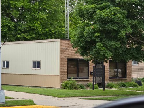 311 Maine Ave, Adrian, MN, 56110-1098 | Card Image