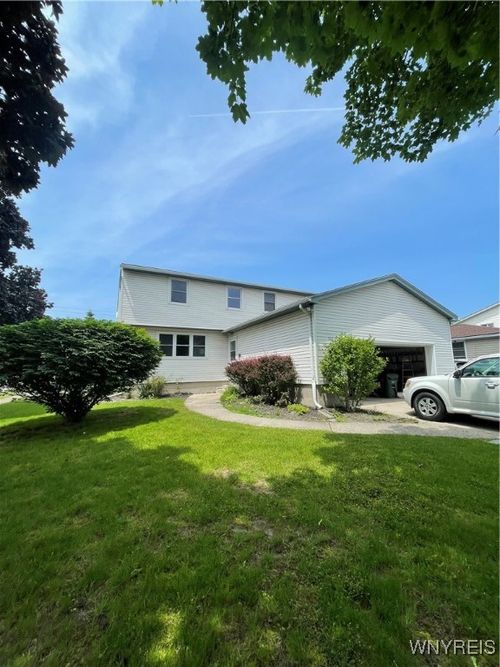 152 Argus Dr, Depew, NY, 14043-1610 | Card Image