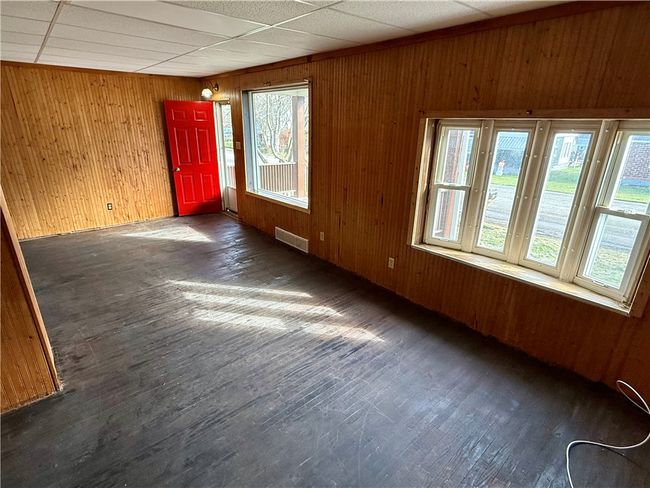 43 Clark St, House other with 3 bedrooms, 2 bathrooms and null parking in Clarksville PA | Image 5