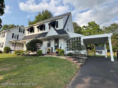 807 Ash St, Clarks Summit, PA, 18411-1705 | Card Image