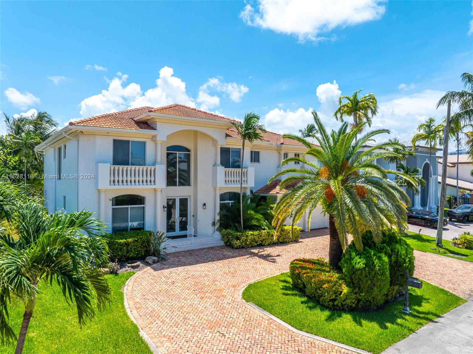 31st Ave, North Miami Beach, FL 33160