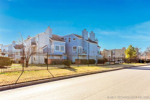 303-1802 E 66th Pl, Tulsa, OK, 74136-2468 | Card Image