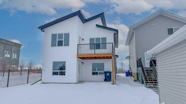 6 Memorial Parkway Sw, House other with 3 bedrooms, 2 bathrooms and 2 parking in Rural Red Deer County AB | Image 6
