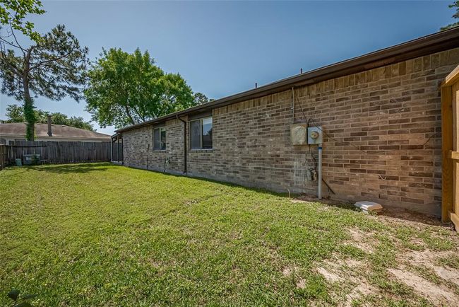 28903 Raestone St, House other with 3 bedrooms, 2 bathrooms and 2 parking in Spring TX | Image 14