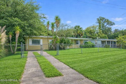 3421 Inwood Cir E, Jacksonville, FL, 32207-5576 | Card Image