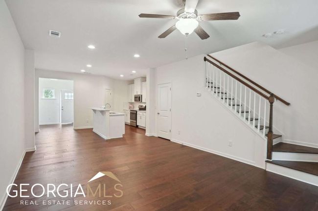 813 Ambient Way Sw, House other with 2 bedrooms, 3 bathrooms and 2 parking in Atlanta GA | Image 11