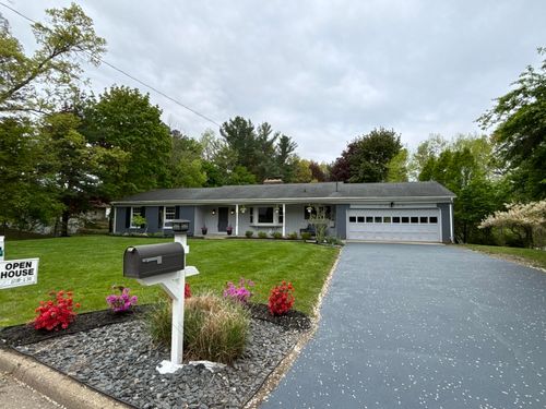 2134 Sycamore Ln, Kalamazoo, MI, 49008-2032 | Card Image