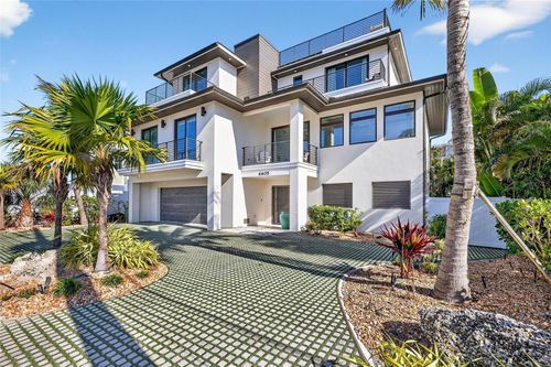 6605 Gulf Dr, HOLMES BEACH, FL, 34217-1348 | Card Image