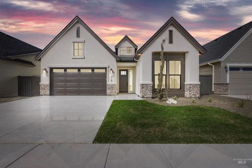 918 E Escalation St, Meridian, ID, 83642-1453 | Card Image