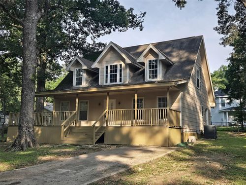 6005 Beech Dr, Montgomery, TX, 77316-2783 | Card Image