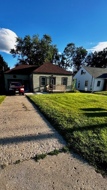 Douglas Ave, Des Moines, IA 50310