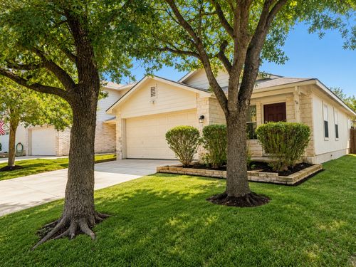 228 Black Frst, Buda, TX, 78610-5072 | Card Image