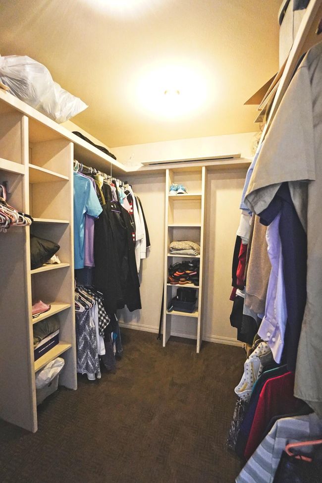 Walk in closet | Image 24
