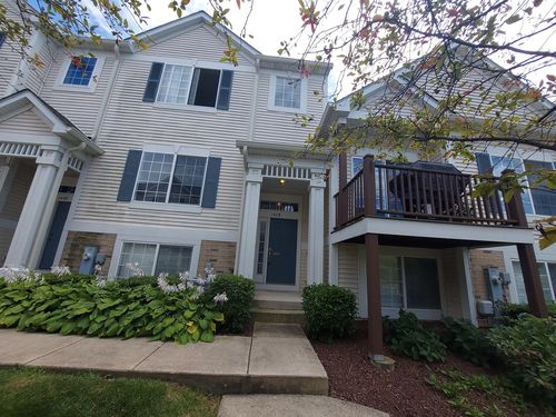 unit-b-140 Enclave Cir, Bolingbrook, IL, 60440-7824 | Card Image