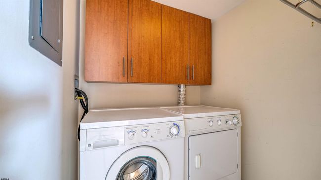 526 Pacific Ave, Condo with 2 bedrooms, 2 bathrooms and null parking in Atlantic City NJ | Image 9