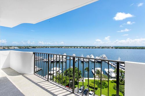 apt-802-1200 Marine Way, North Palm Beach, FL, 33408-6610 | Card Image