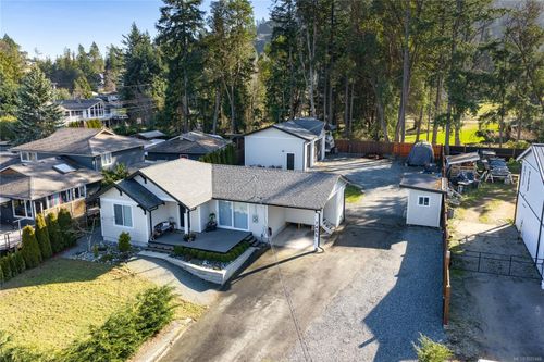 7455 Clark Cres, Lantzville, BC, V0R2H0 | Card Image