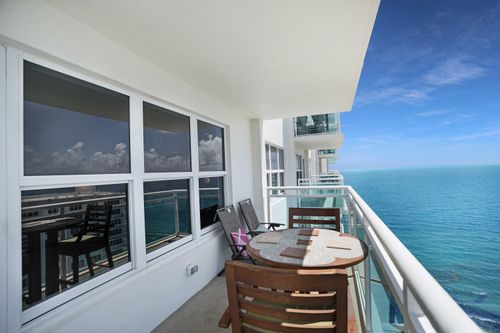 2204-3900 Galt Ocean Dr, Fort Lauderdale, FL, 33308-6631 | Card Image