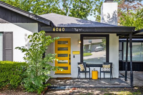 4040 Carolyn Rd, Fort Worth, TX, 76109-4549 | Card Image