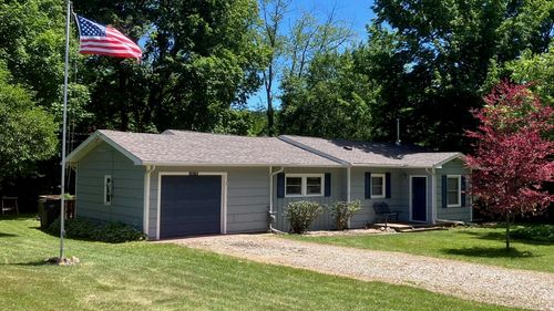 69179 Section St, Edwardsburg, MI, 49112-8605 | Card Image
