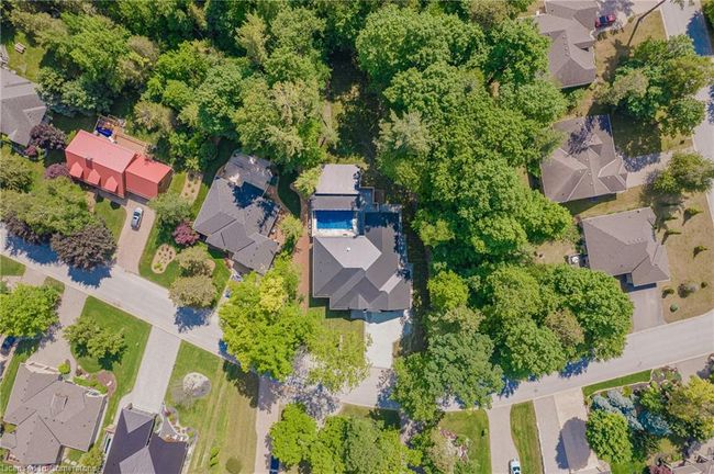10175 Merrywood Dr, House other with 5 bedrooms, 4 bathrooms and 10 parking in Grand Bend ON | Image 10