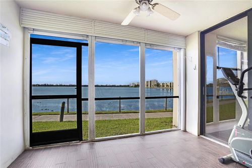 110-109 Lake Emerald Dr, Oakland Park, FL, 33309-6204 | Card Image
