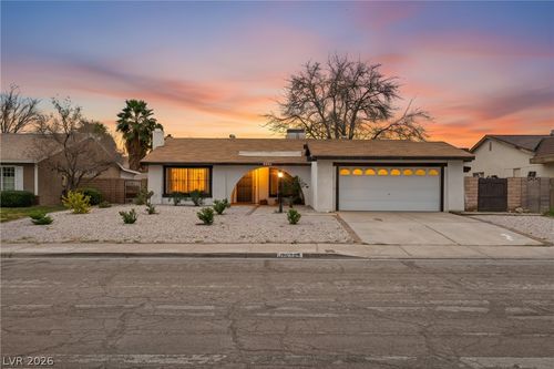 2599 Pacific Ave, Las Vegas, NV, 89121-1131 | Card Image