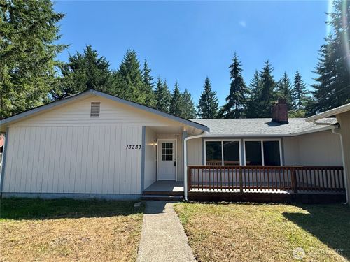 13333 W Cloquallum Rd, Shelton, WA, 98584 | Card Image