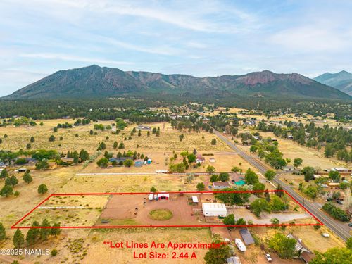 5740 E Burris Ln, Flagstaff, AZ, 86004-9451 | Card Image