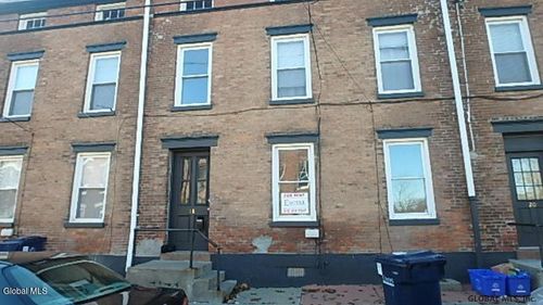 1-24 Cataract St, Cohoes, NY, 12047-1702 | Card Image