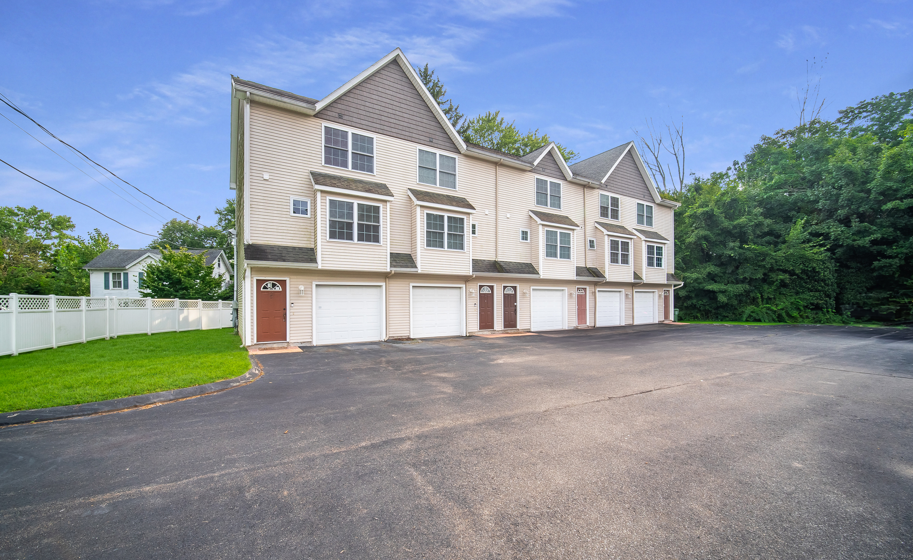 Silver St, Middletown, CT 06457