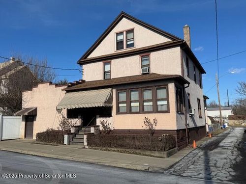 612 Philo St, Scranton, PA, 18508-2224 | Card Image