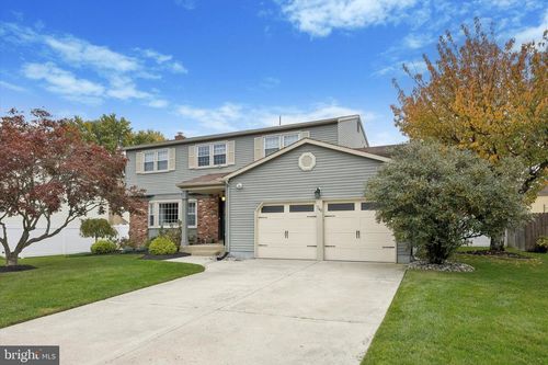 740 Grant Rd, MOUNT LAUREL, NJ, 08054-3259 | Card Image